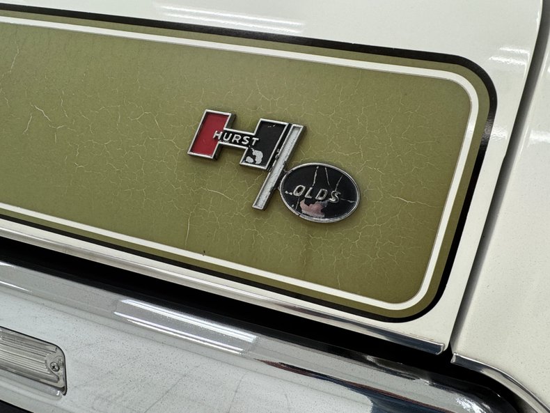 Oldsmobile-Cutlass-1973-Cameo-White-White-28