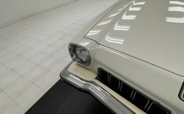 Oldsmobile-Cutlass-1973-Cameo-White-White-33
