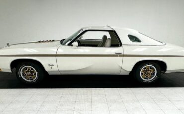 Oldsmobile-Cutlass-1973-Cameo-White-White