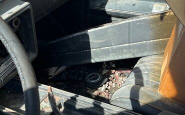 Oldsmobile-Cutlass-1979-2-DOOR-HARDTOP-8