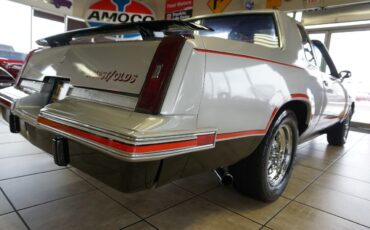 Oldsmobile-Cutlass-1984-Coupe-15