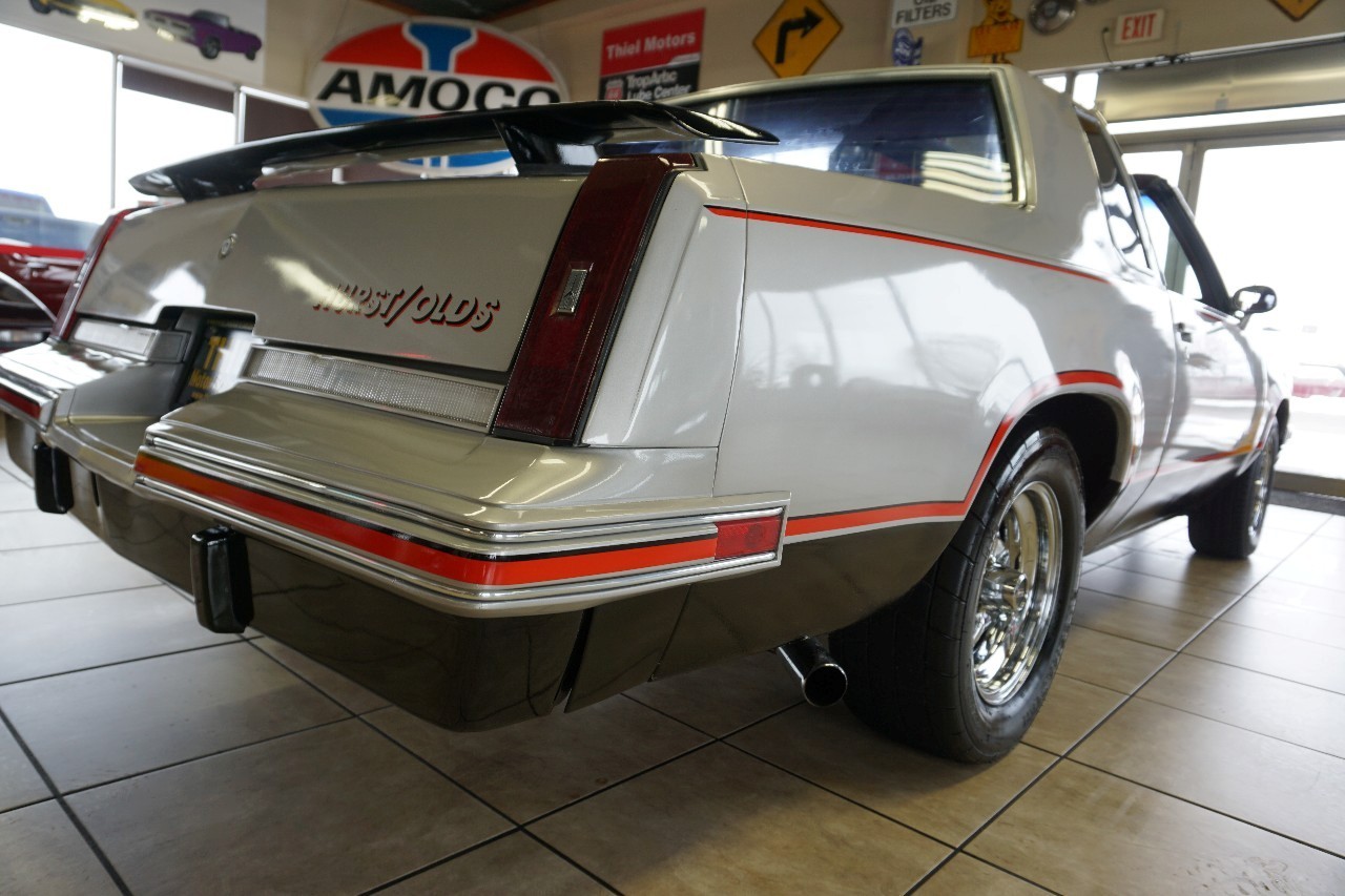 Oldsmobile-Cutlass-1984-Coupe-15