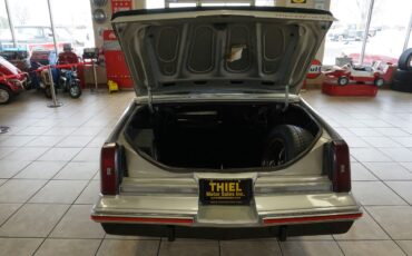 Oldsmobile-Cutlass-1984-Coupe-29