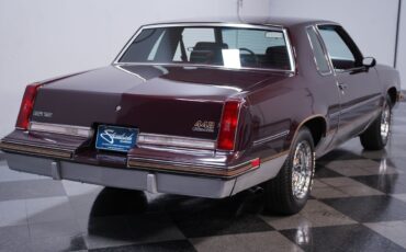 Oldsmobile-Cutlass-1987-Coupe-10