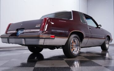 Oldsmobile-Cutlass-1987-Coupe-24
