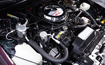 Oldsmobile-Cutlass-1987-Coupe-29