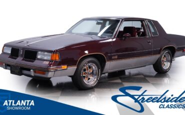 Oldsmobile-Cutlass-1987-Coupe