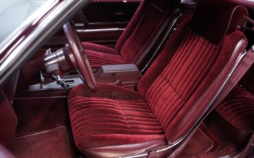 Oldsmobile-Cutlass-1987-Coupe-38