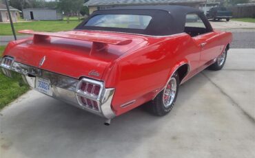 Oldsmobile-Cutlass-supreme-1972-red-White-10