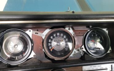 Oldsmobile-Cutlass-supreme-1972-red-White-6