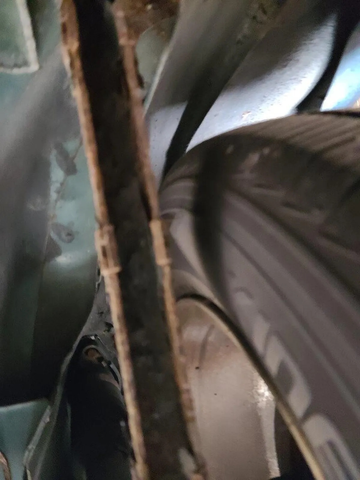 Oldsmobile-Cutlass-supreme-1995-Blue-Green-Metallic-Tan-6