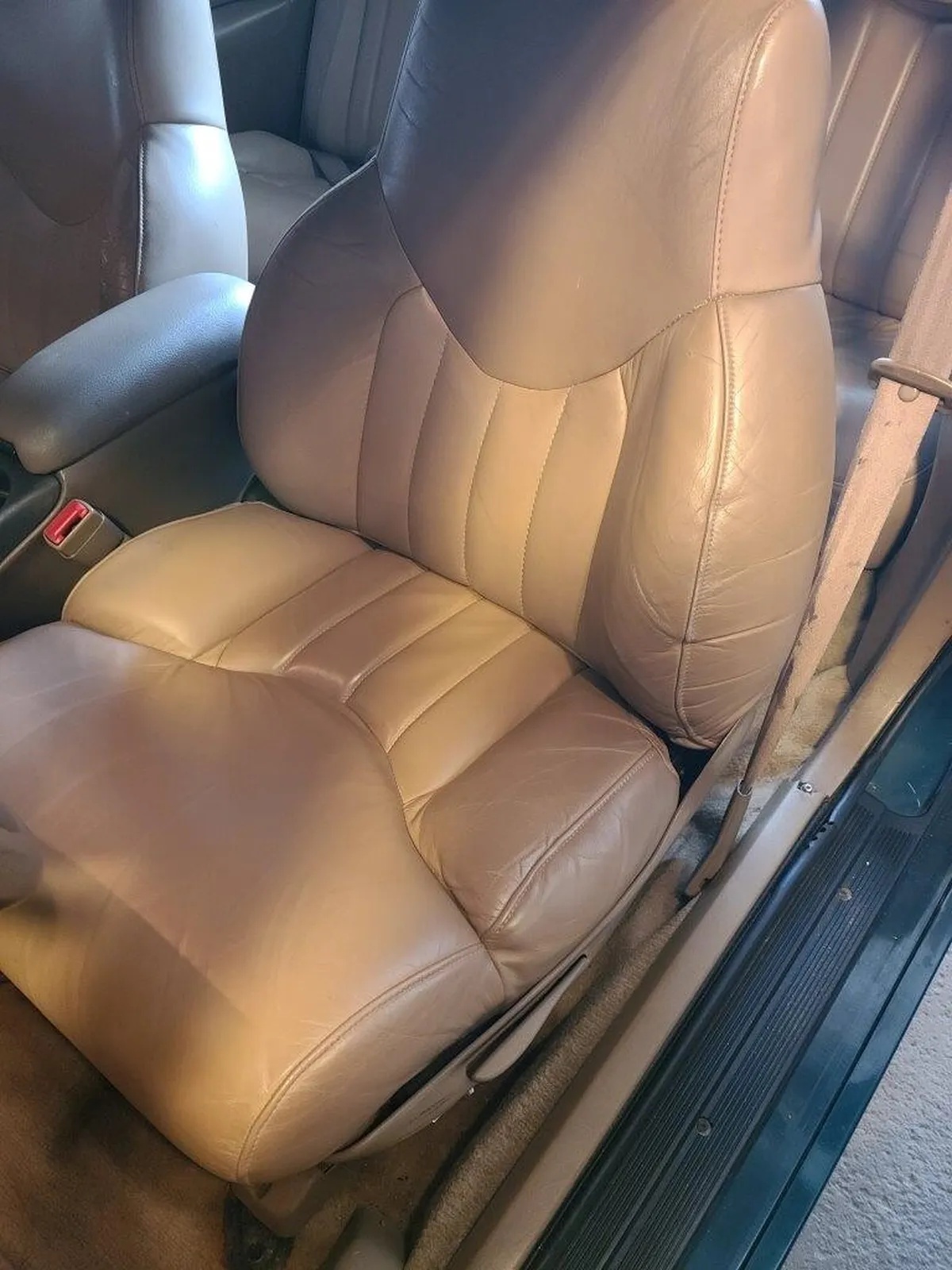 Oldsmobile-Cutlass-supreme-1995-Blue-Green-Metallic-Tan-8