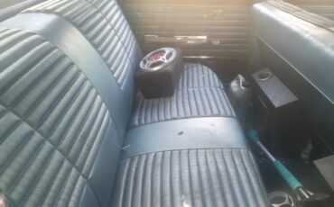 Oldsmobile-Delta-88-1965-Sedan-10