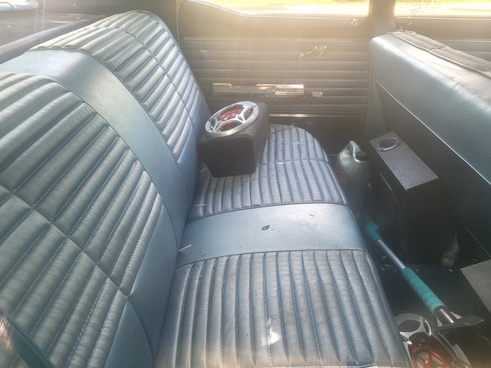 Oldsmobile-Delta-88-1965-Sedan-10