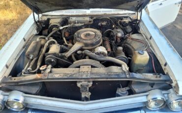 Oldsmobile-Delta-88-1965-Sedan-11