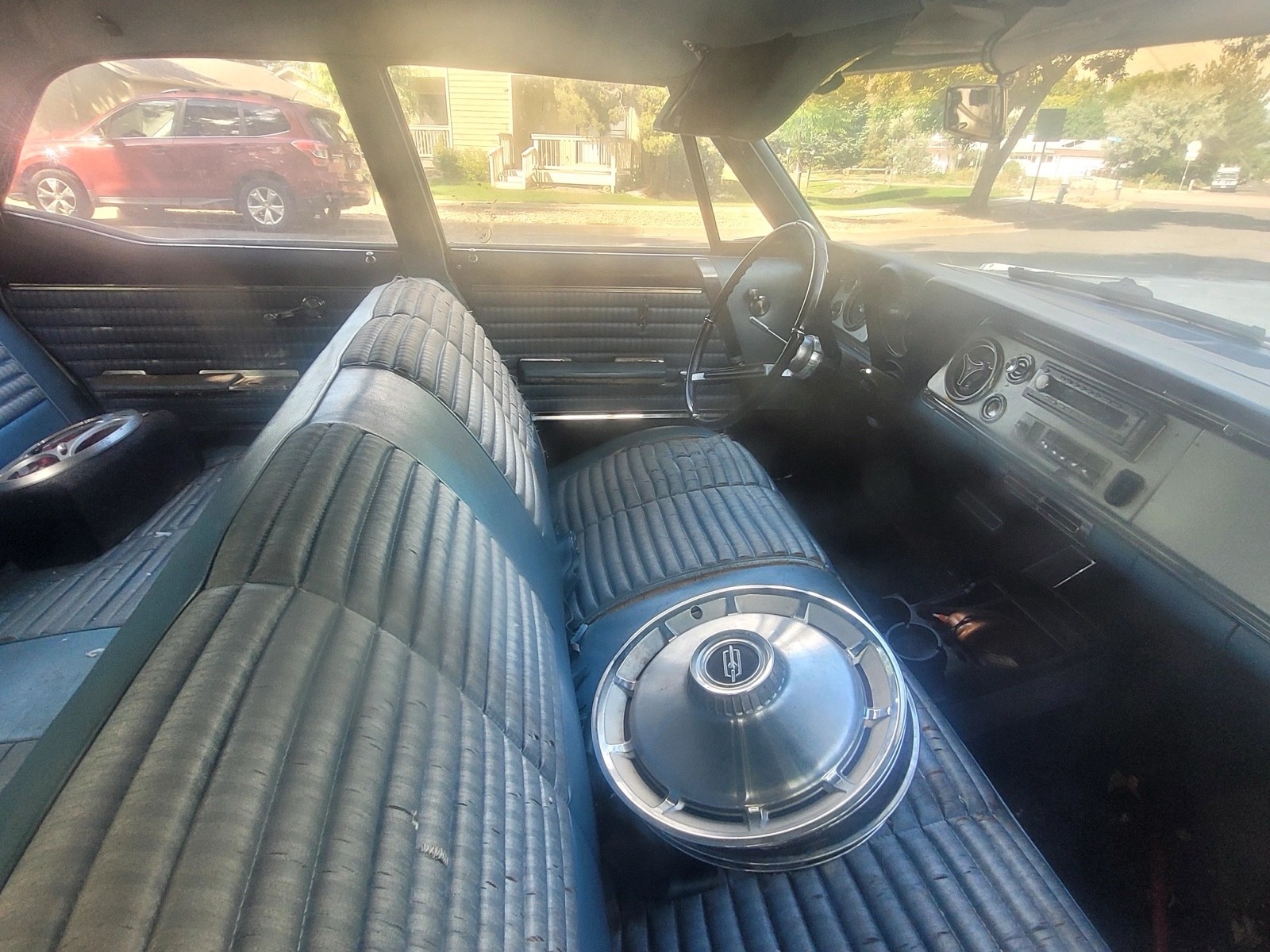 Oldsmobile-Delta-88-1965-Sedan-12