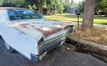 Oldsmobile-Delta-88-1965-Sedan-5