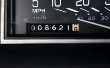 Oldsmobile-Delta-88-1987-Sedan-17