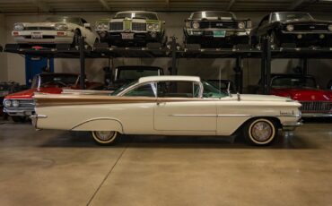 Oldsmobile-Dynamic-88-1959-2-Door-Hardtop-2