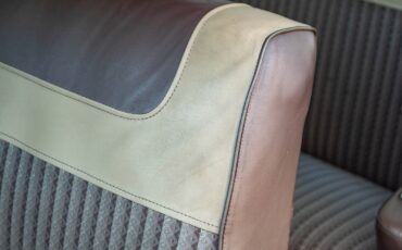 Oldsmobile-Dynamic-88-1959-2-Door-Hardtop-23