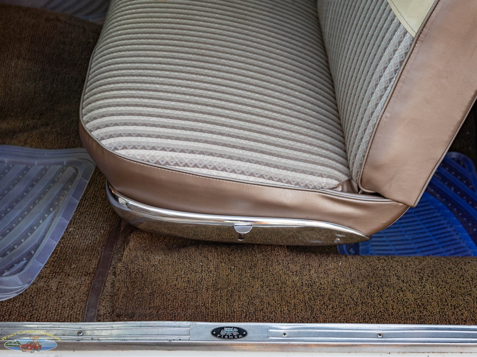 Oldsmobile-Dynamic-88-1959-2-Door-Hardtop-25