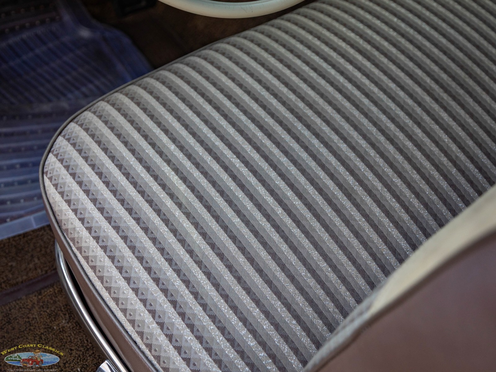 Oldsmobile-Dynamic-88-1959-2-Door-Hardtop-27