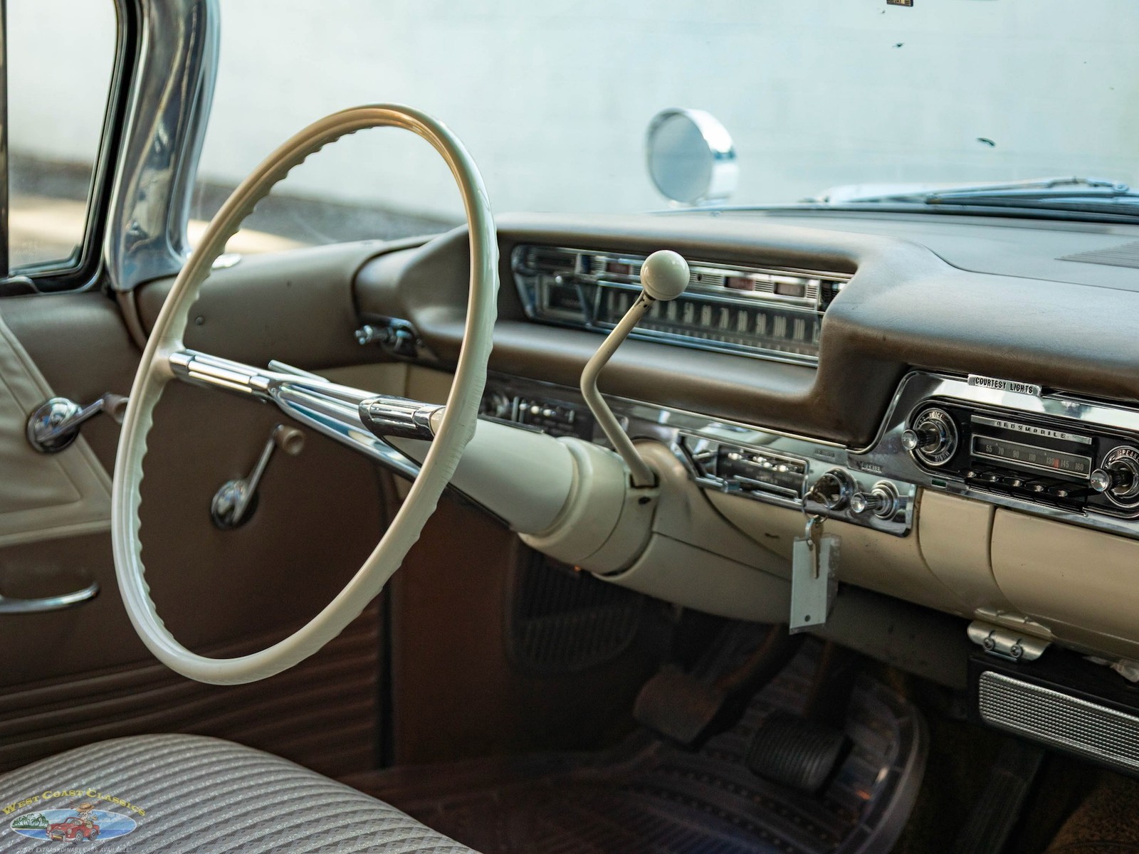 Oldsmobile-Dynamic-88-1959-2-Door-Hardtop-35