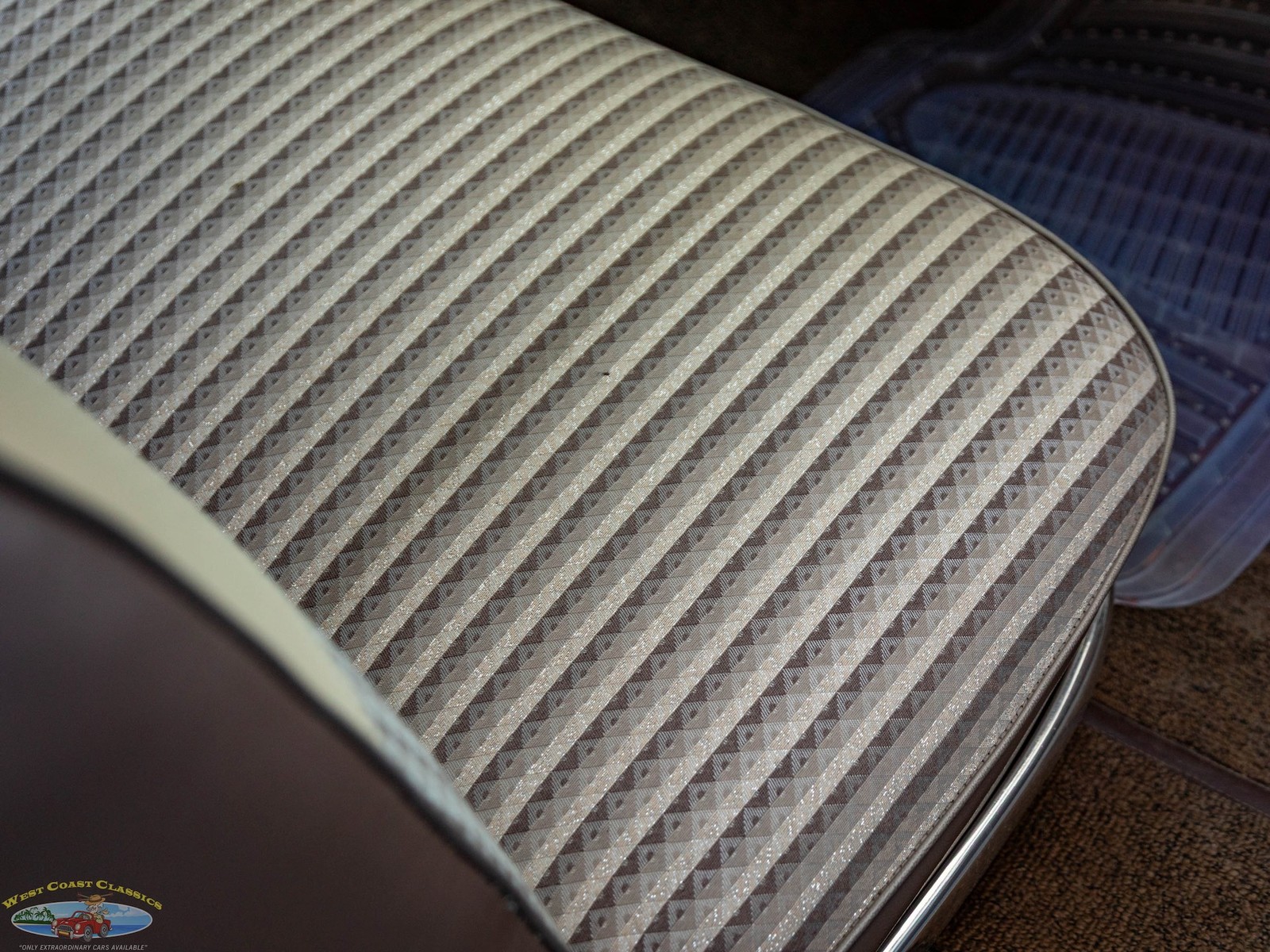 Oldsmobile-Dynamic-88-1959-2-Door-Hardtop-38