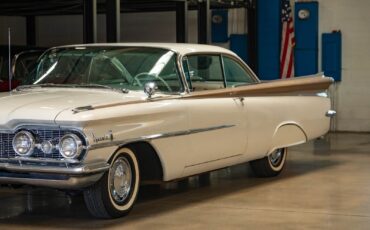 Oldsmobile-Dynamic-88-1959-2-Door-Hardtop-9