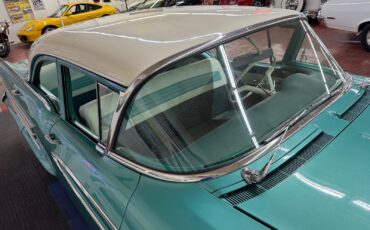 Oldsmobile-Eighty-Eight-1958-12