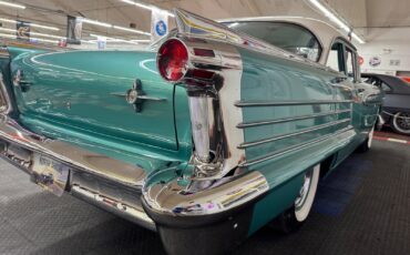 Oldsmobile-Eighty-Eight-1958-27