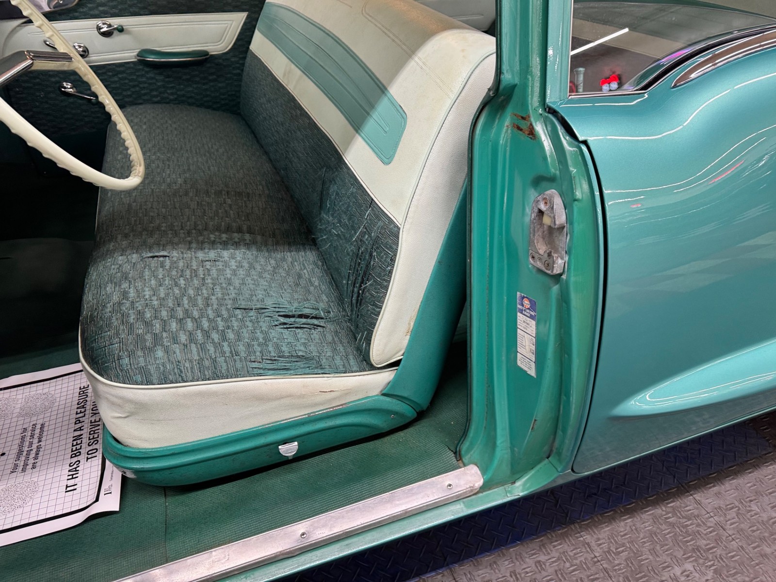 Oldsmobile-Eighty-Eight-1958-33