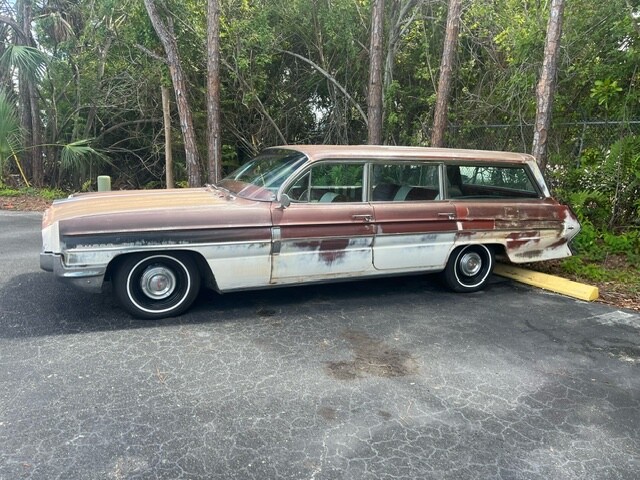 Oldsmobile-Eighty-Eight-1962-Wagon-2