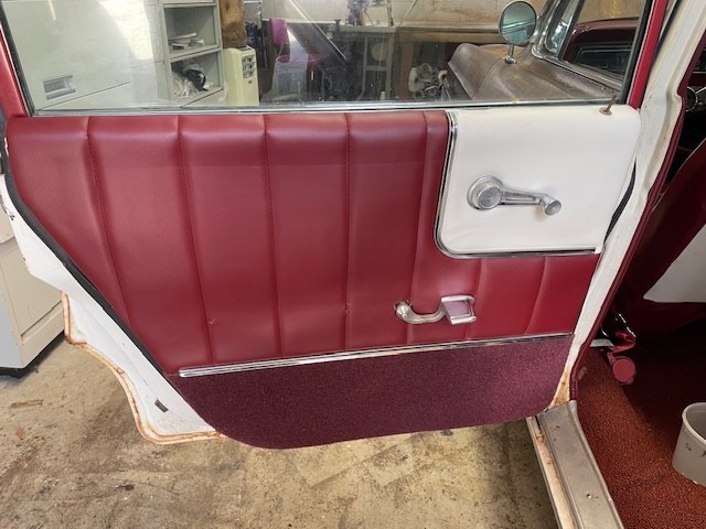 Oldsmobile-Eighty-Eight-1962-Wagon-21