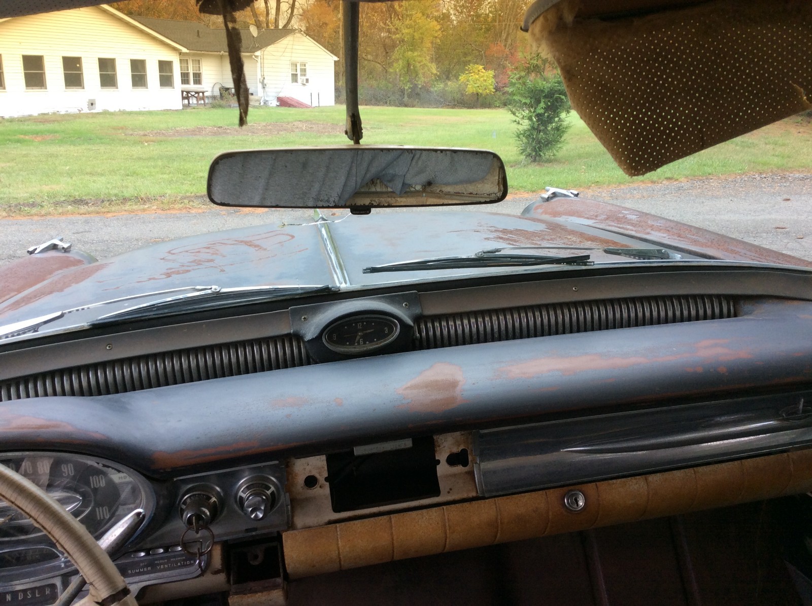 Oldsmobile-Ninety-Eight-1957-Sedan-12