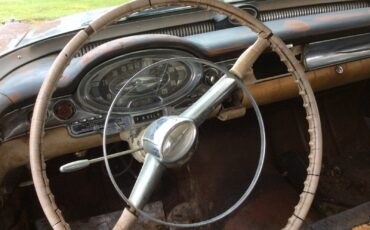 Oldsmobile-Ninety-Eight-1957-Sedan-16