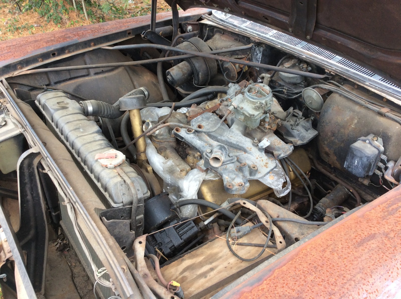 Oldsmobile-Ninety-Eight-1957-Sedan-19