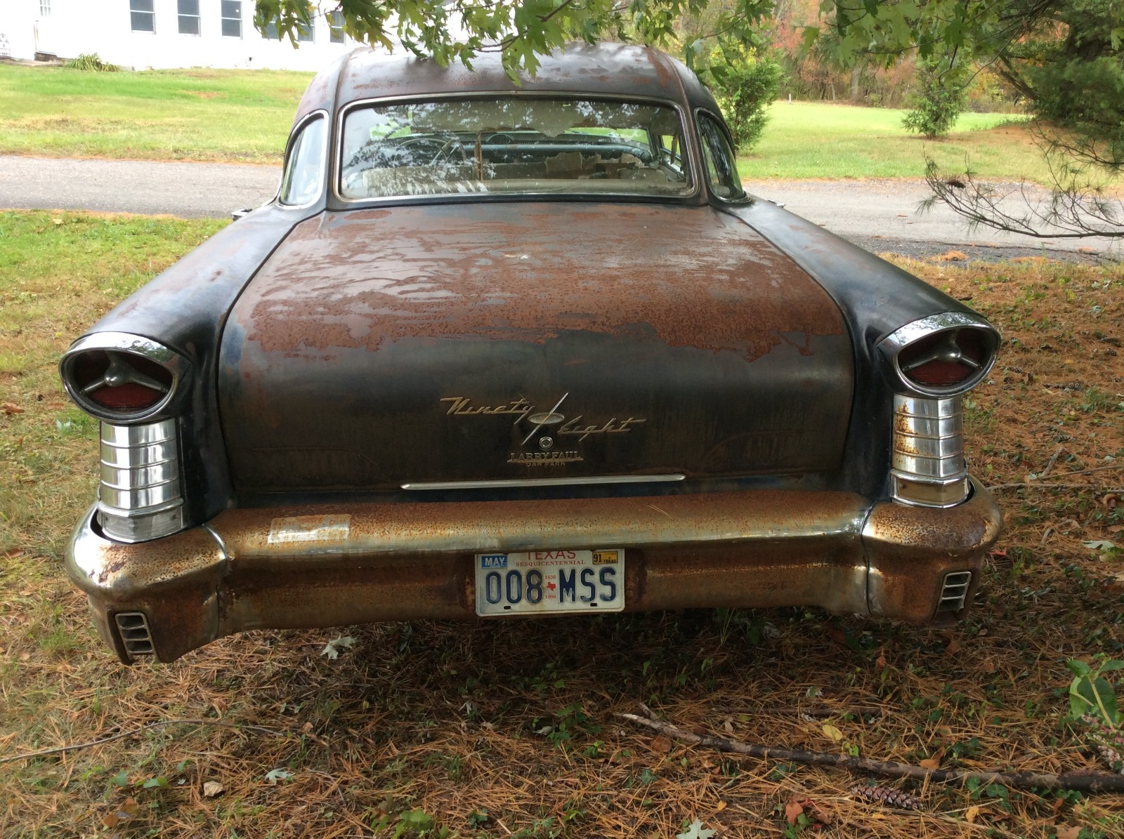 Oldsmobile-Ninety-Eight-1957-Sedan-4