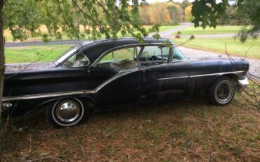 Oldsmobile-Ninety-Eight-1957-Sedan-5