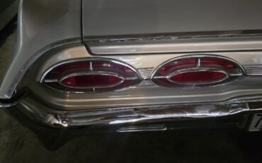 Oldsmobile-Ninety-Eight-1962-Convertible-6