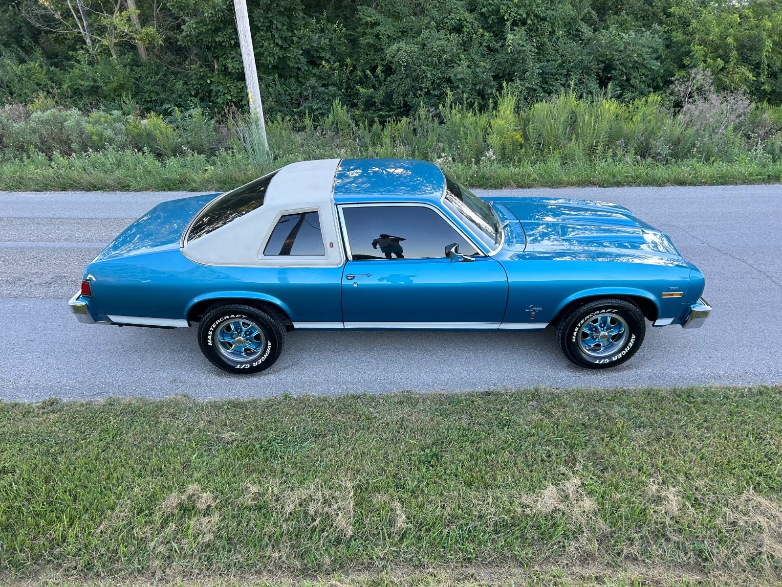 Oldsmobile-Omega-1975-Coupe-21