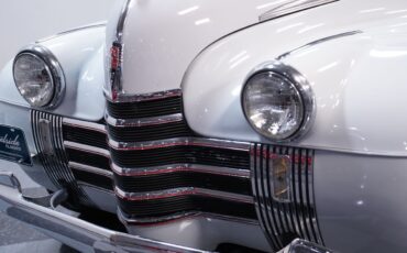 Oldsmobile-Series-70-1940-Coupe-16