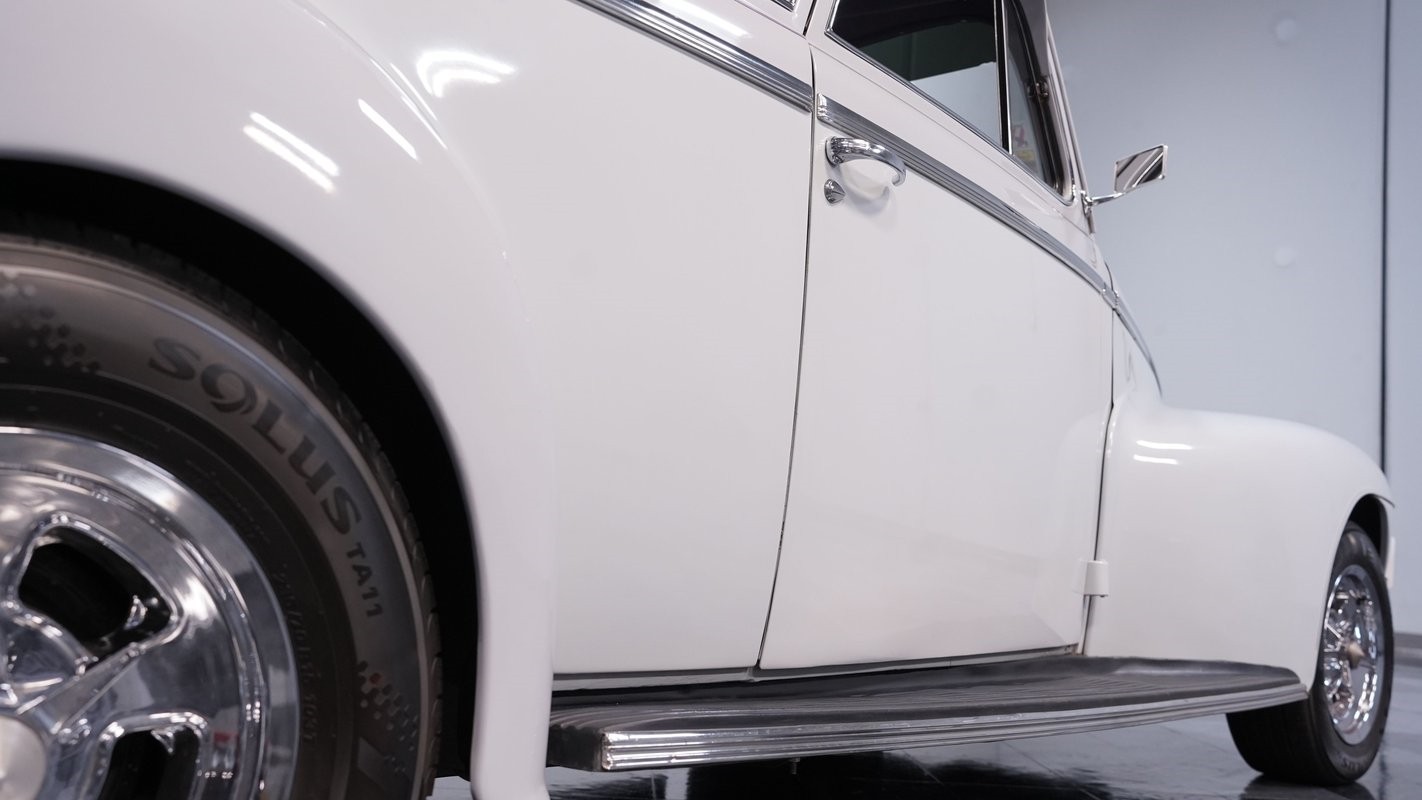 Oldsmobile-Series-70-1940-Coupe-21