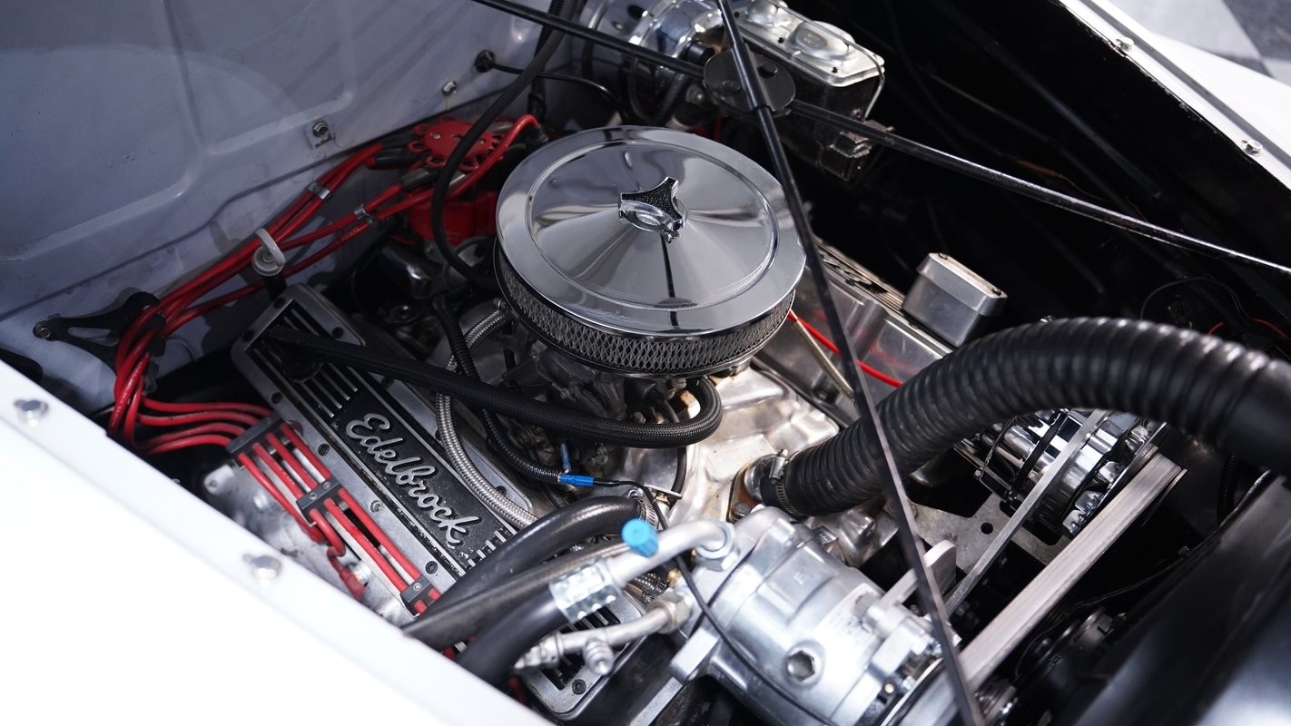 Oldsmobile-Series-70-1940-Coupe-26