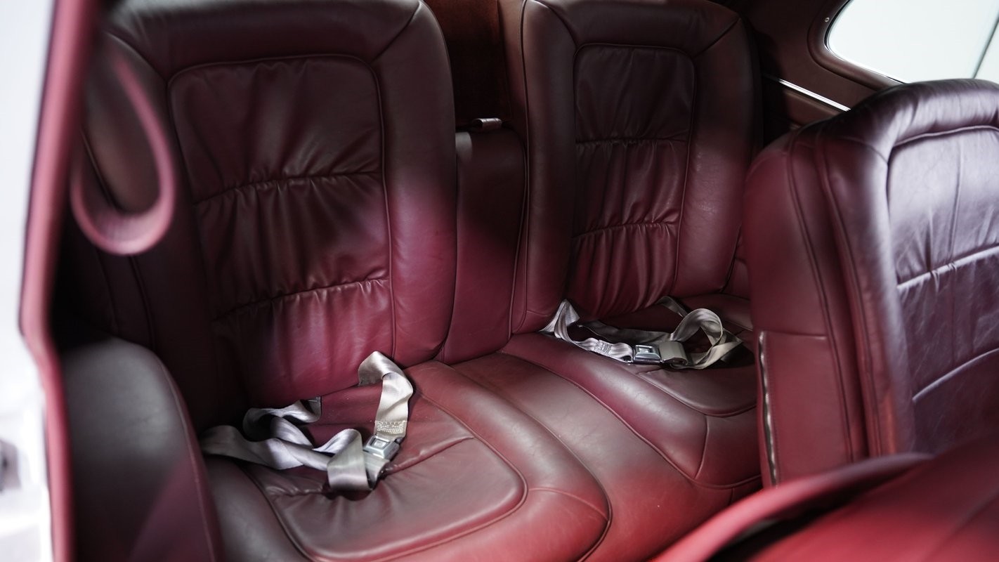 Oldsmobile-Series-70-1940-Coupe-34