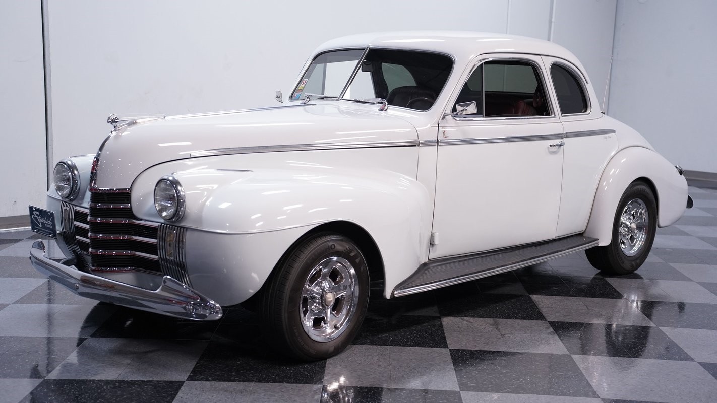 Oldsmobile-Series-70-1940-Coupe-5