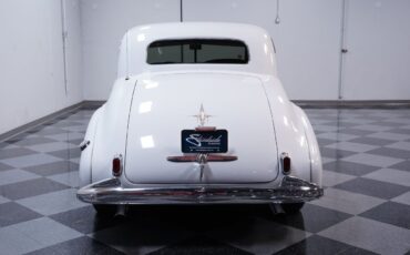 Oldsmobile-Series-70-1940-Coupe-8