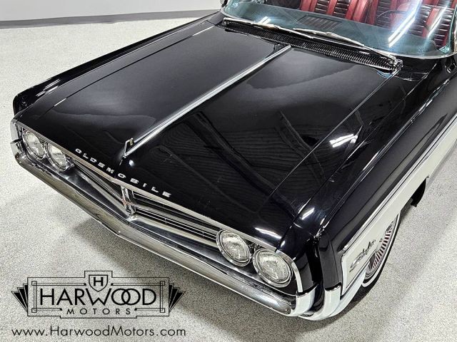 Oldsmobile-Starfire-1962-Convertible-19