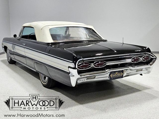 Oldsmobile-Starfire-1962-Convertible-6