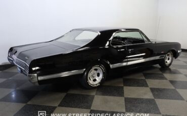 Oldsmobile-Starfire-1966-Coupe-11